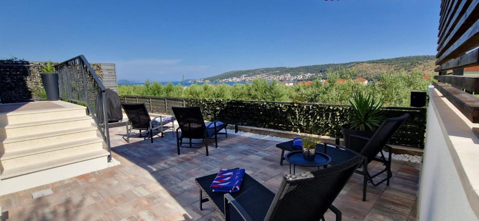 Apartman Marcelina 1 With Private Pool Trogir Buitenkant foto